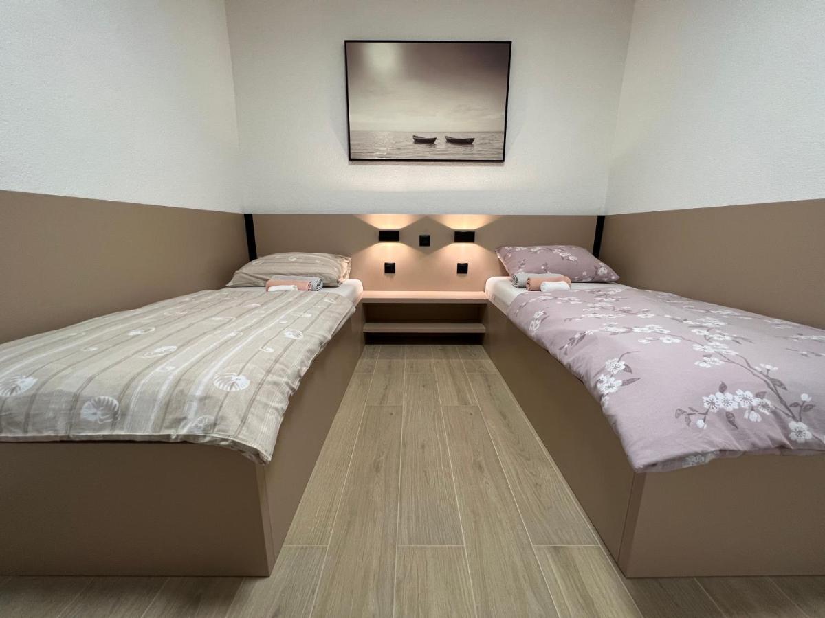 Galovac  Villa Viktorija מראה חיצוני תמונה